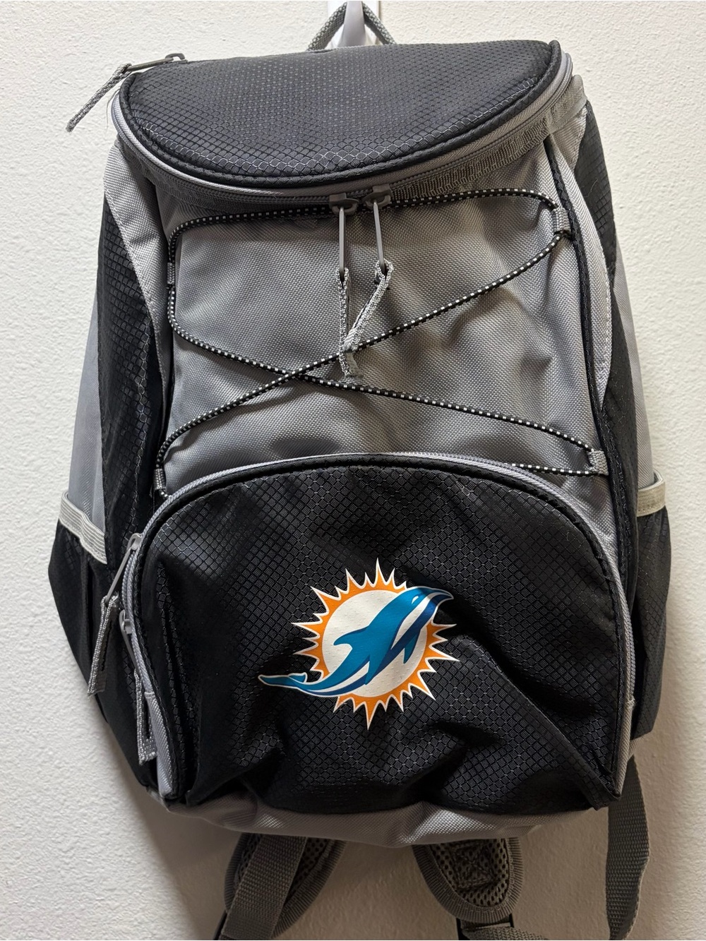 Miami Dolphins NFL Picnic Time PTX Insulated Backpack Cooler Bag Tailgate Gray